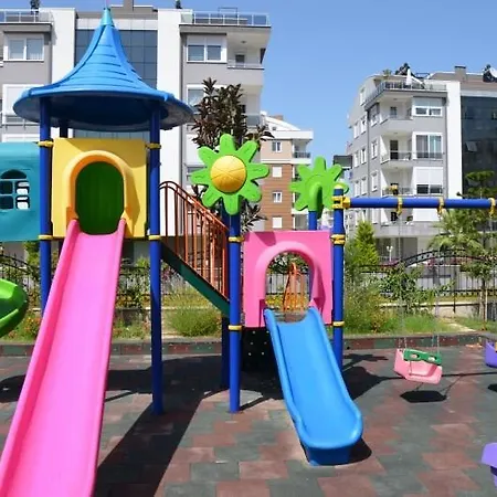 公寓 Onkel Residences *
