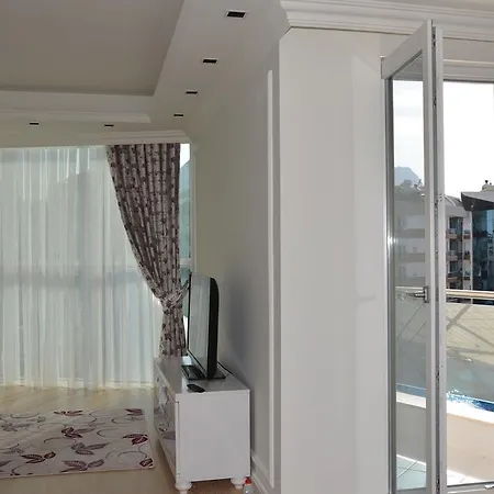 公寓 Onkel Residences *