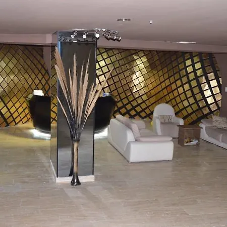 Lägenhet Onkel Residences *